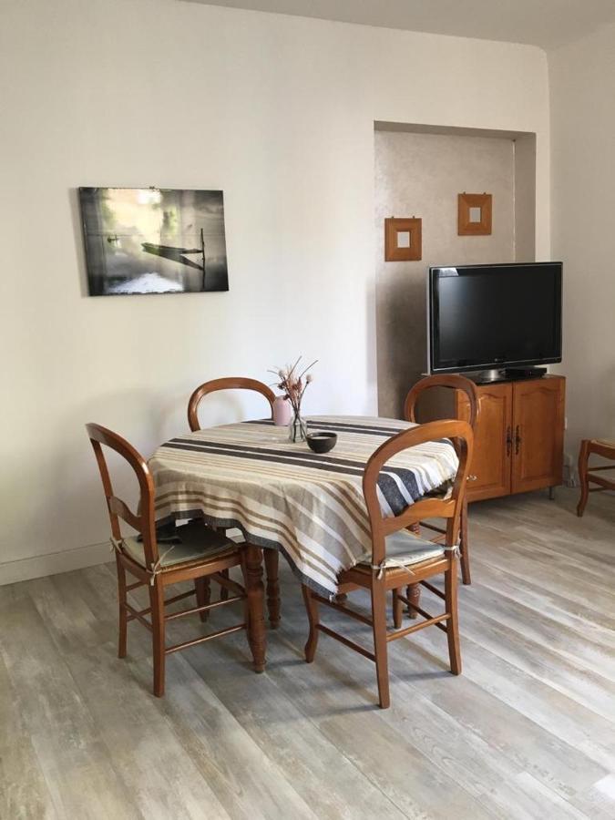 Fontaine Apartment โอปส์ ภายนอก รูปภาพ